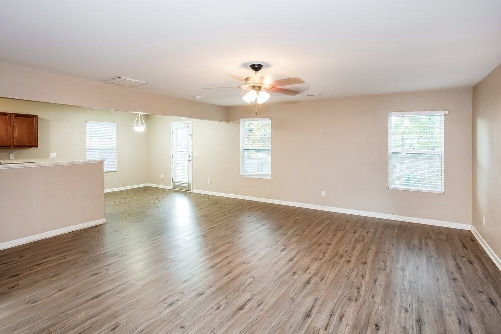 6434 Matlea Ct - Photo 7 of 17