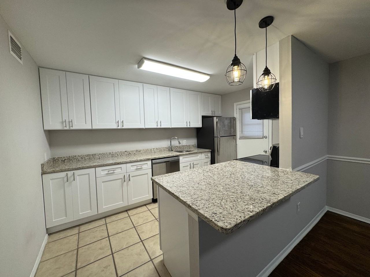 Great Location - Photo 6 of 45