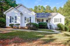 725 Grove Pointe Cir - Photo 1 of 1
