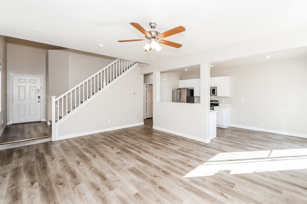 5053 Sagelyn St - Photo 7 of 17