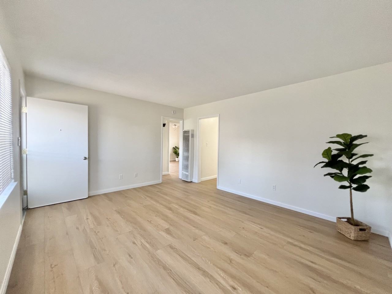 3478 Harris St - Photo 7 of 13