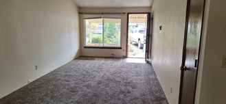 120 Se Atwood Ave - Photo 1 of 1