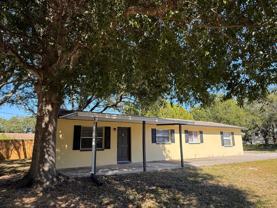 380 Royal Palms Dr #B - Photo 1 of 1