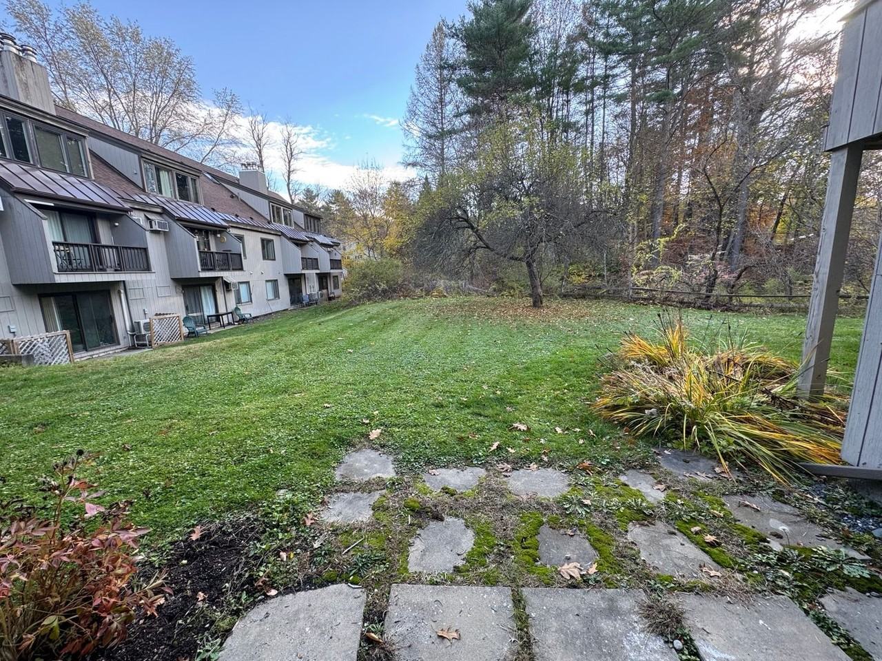 209 Brook Holw - Photo 2 of 18
