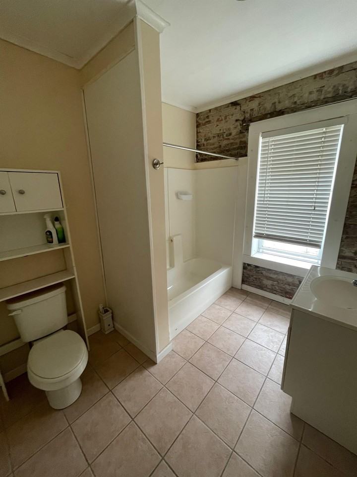 2 W Main St #2 - Photo 5 of 16