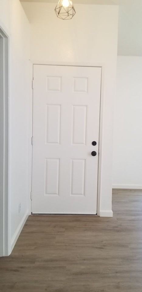 5903 Golden Sunset Court - Photo 3 of 13