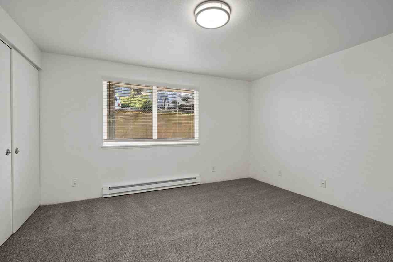 Park Ridge Apartments - Photo 3 of 35