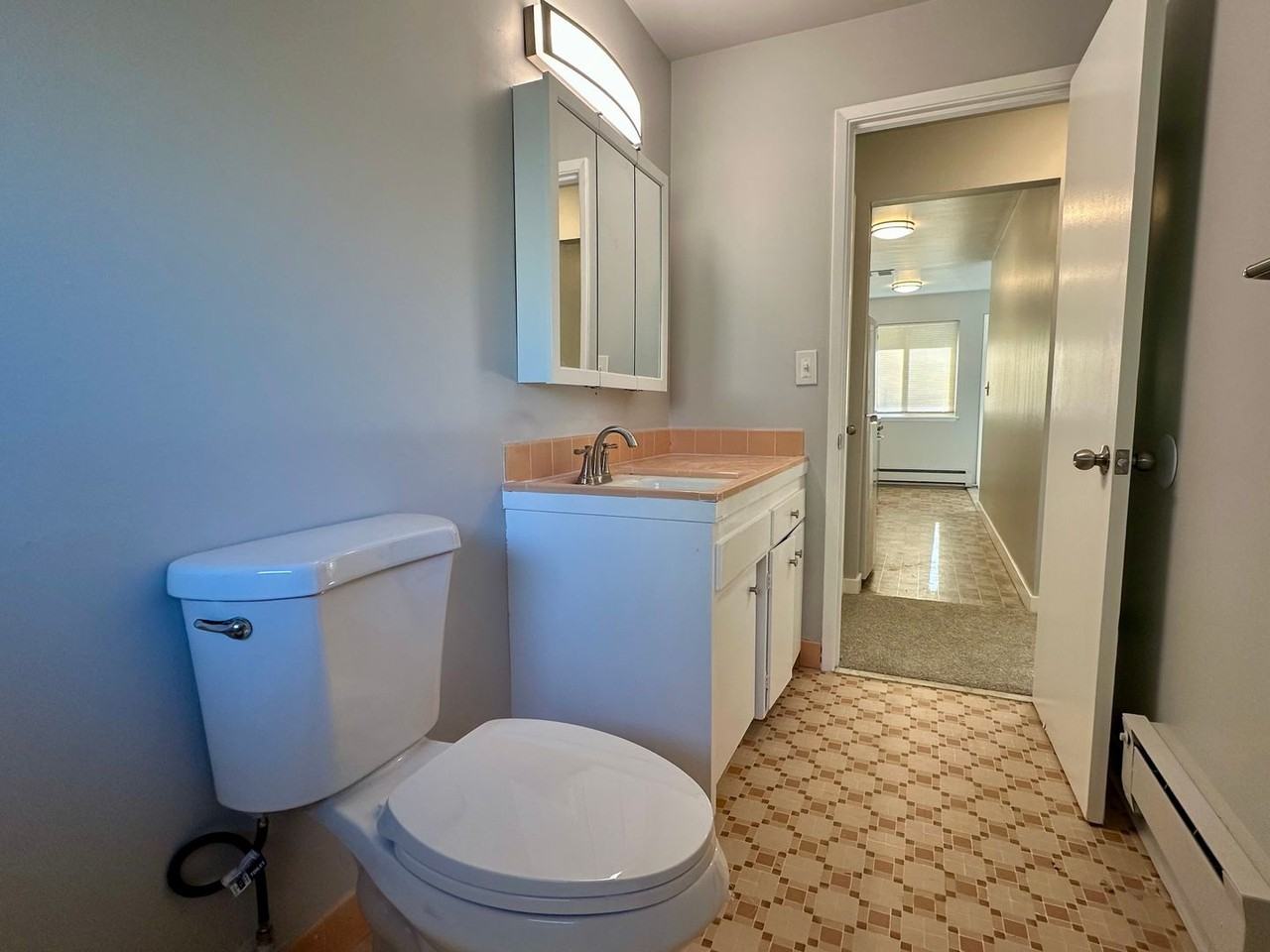 California Avenue Apartments - Photo 7 of 19