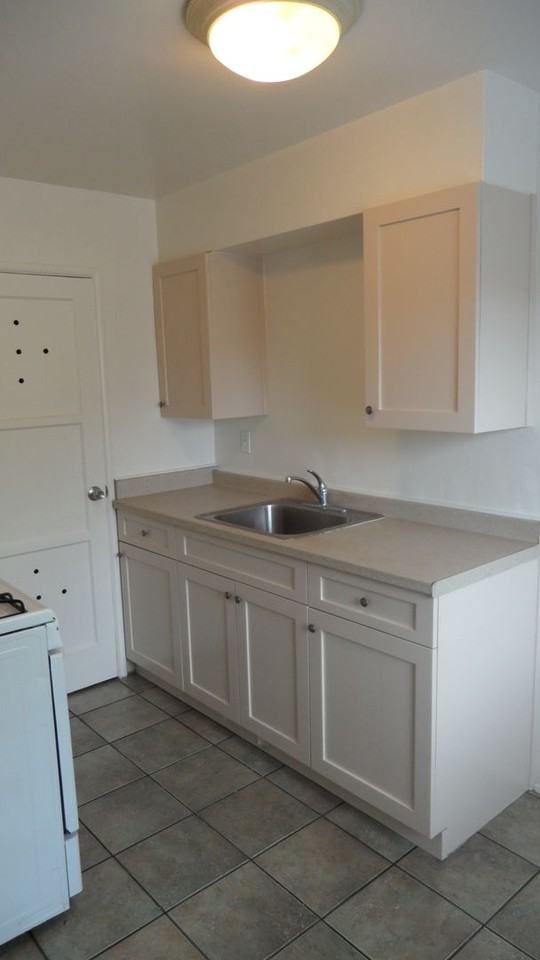 1521 North Parton Street - Photo 7 of 17