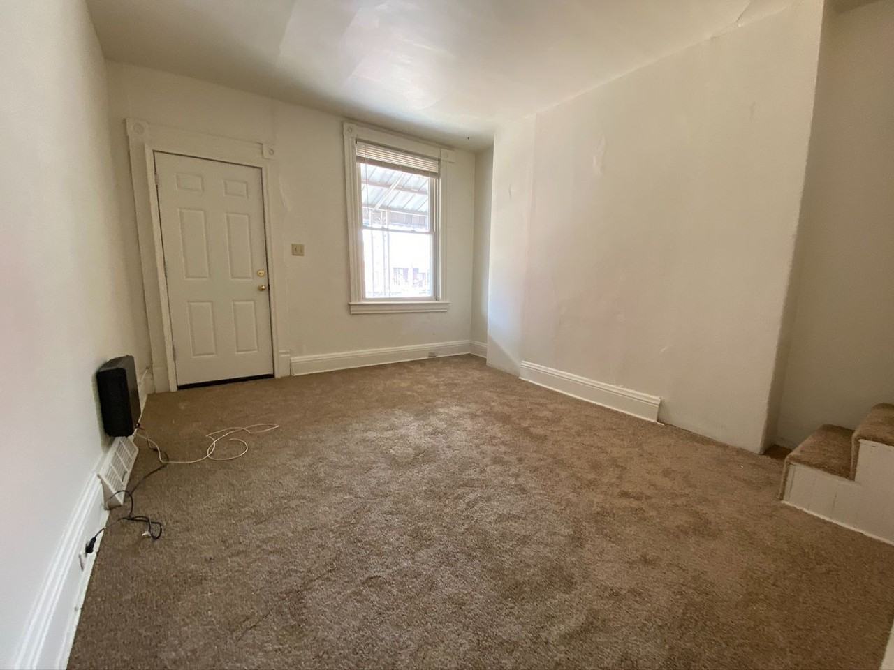 3318 Hardie Way - Photo 3 of 8