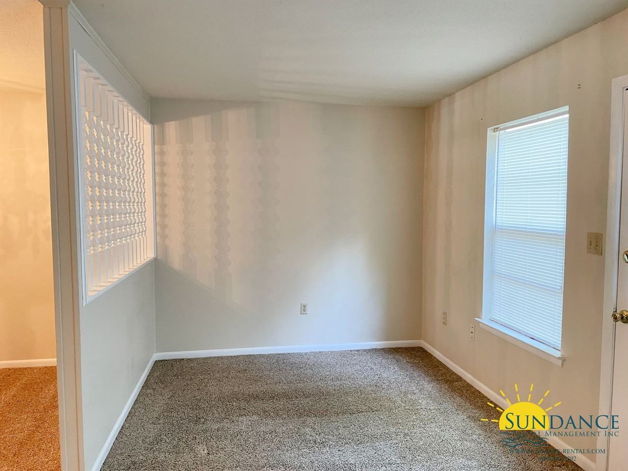 35 10th St - Photo 3 of 15