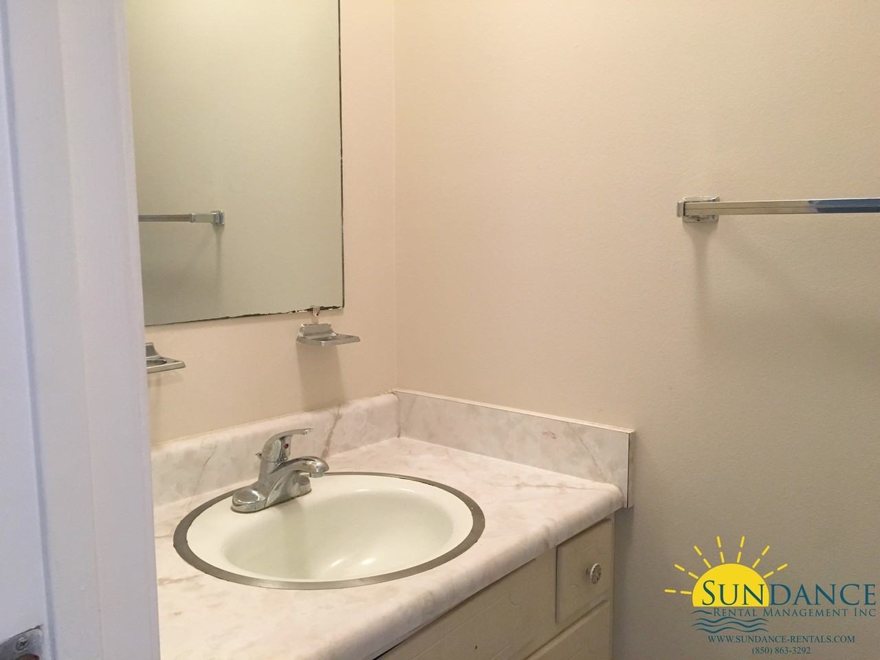 35 10th St - Photo 7 of 15