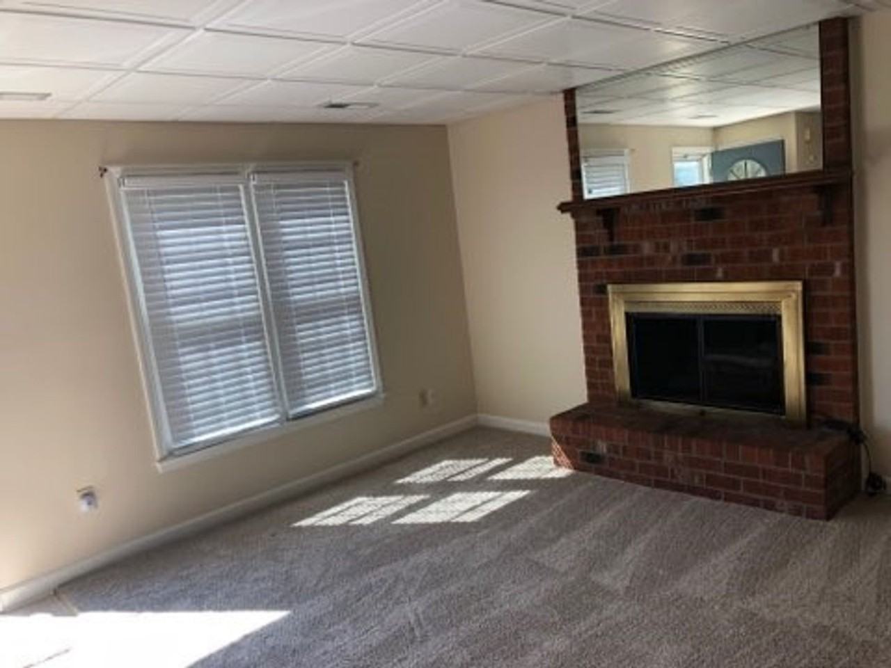 1104 Karen Dr #B1 - Photo 3 of 14