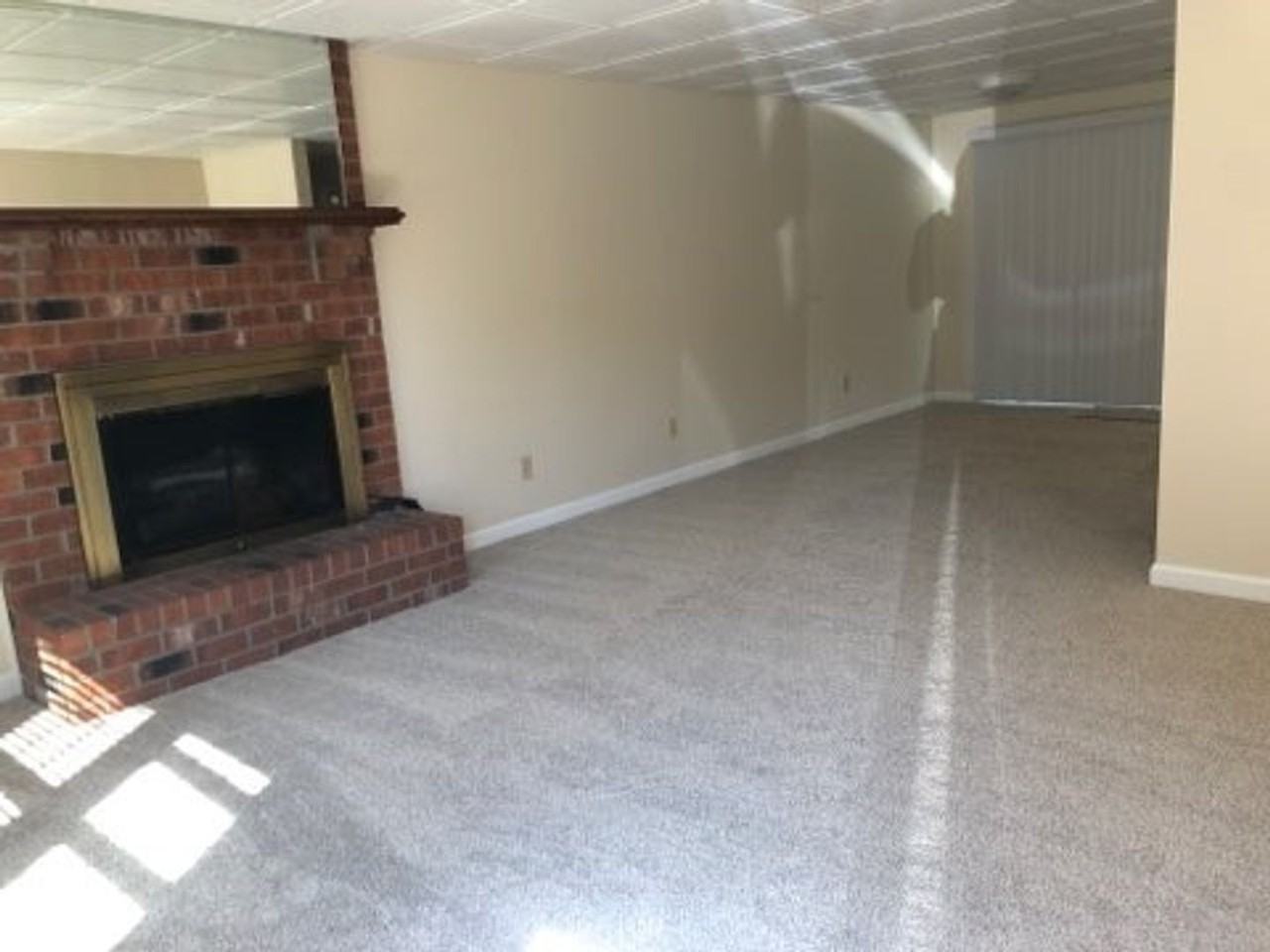 1104 Karen Dr #B1 - Photo 4 of 14