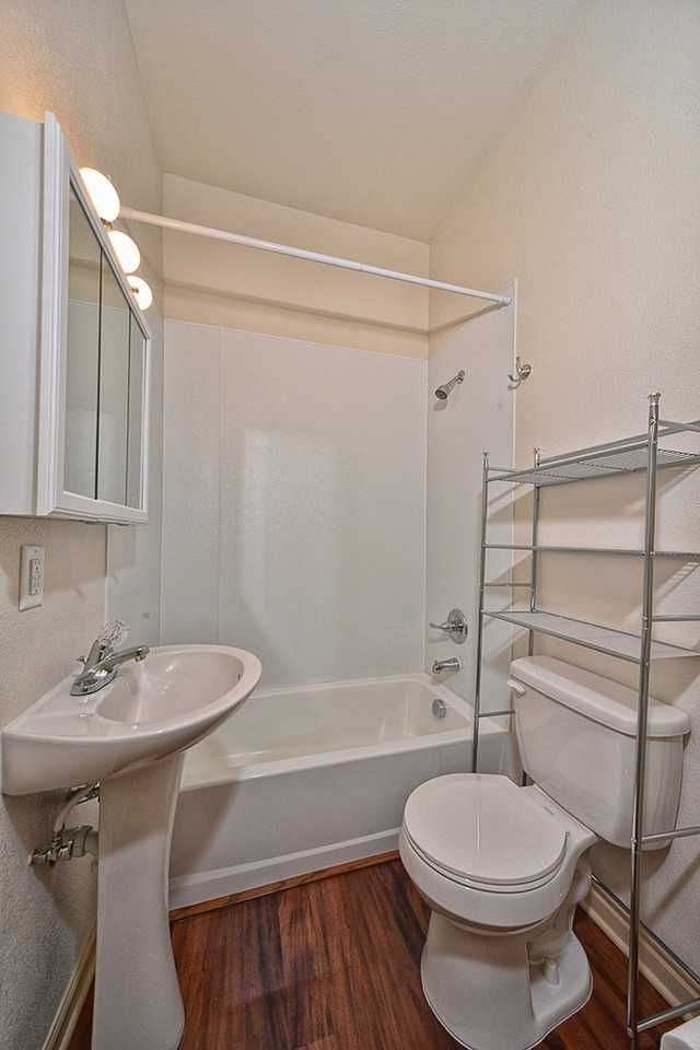 715 S Martinson St - Photo 4 of 6