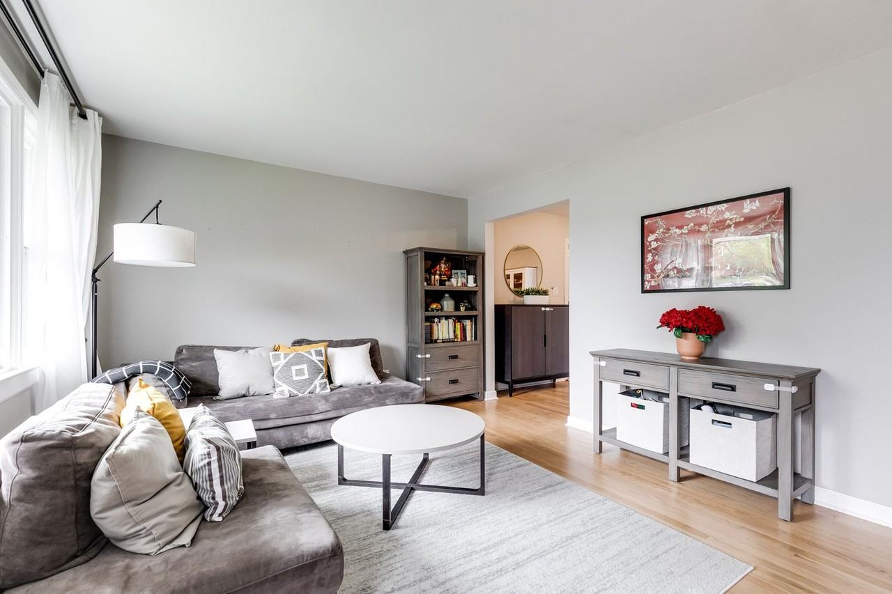 3237 Condie St - Photo 2 of 16