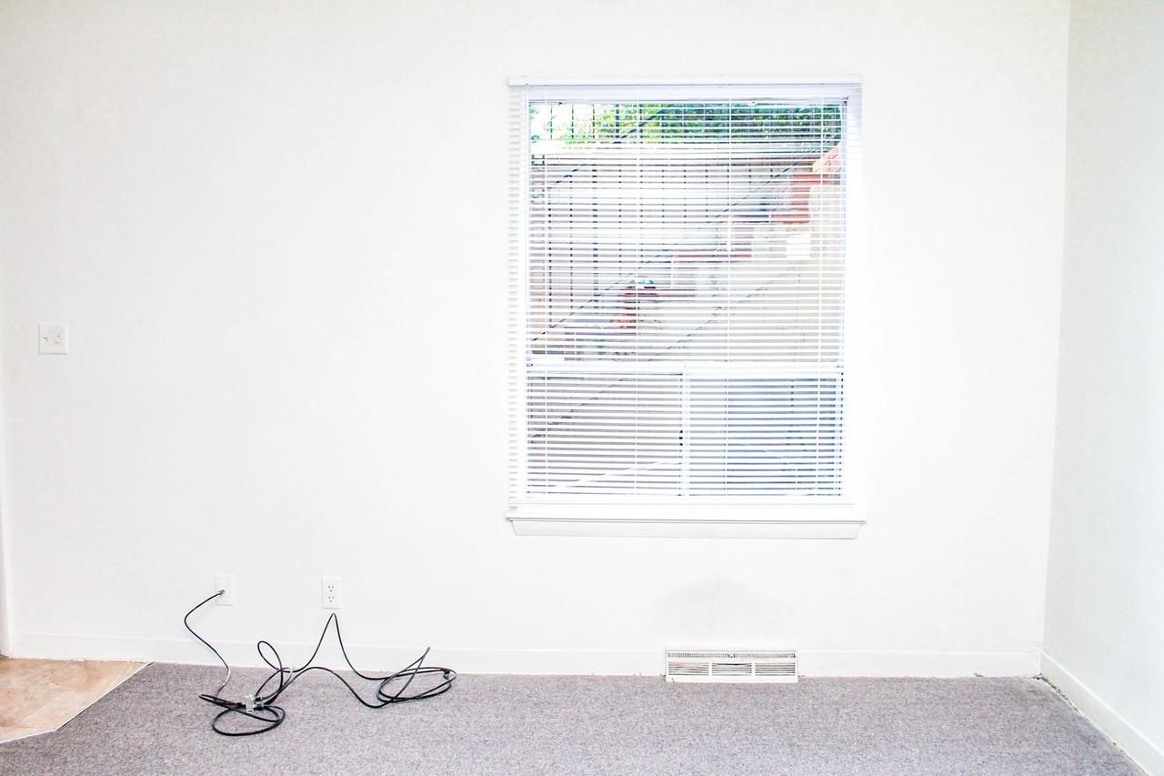 2426 Arlington Blvd - Photo 3 of 17