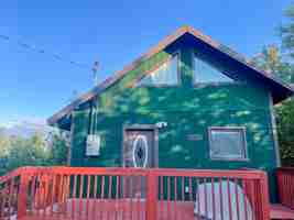 featured image of 5400 W Hollywood Rd