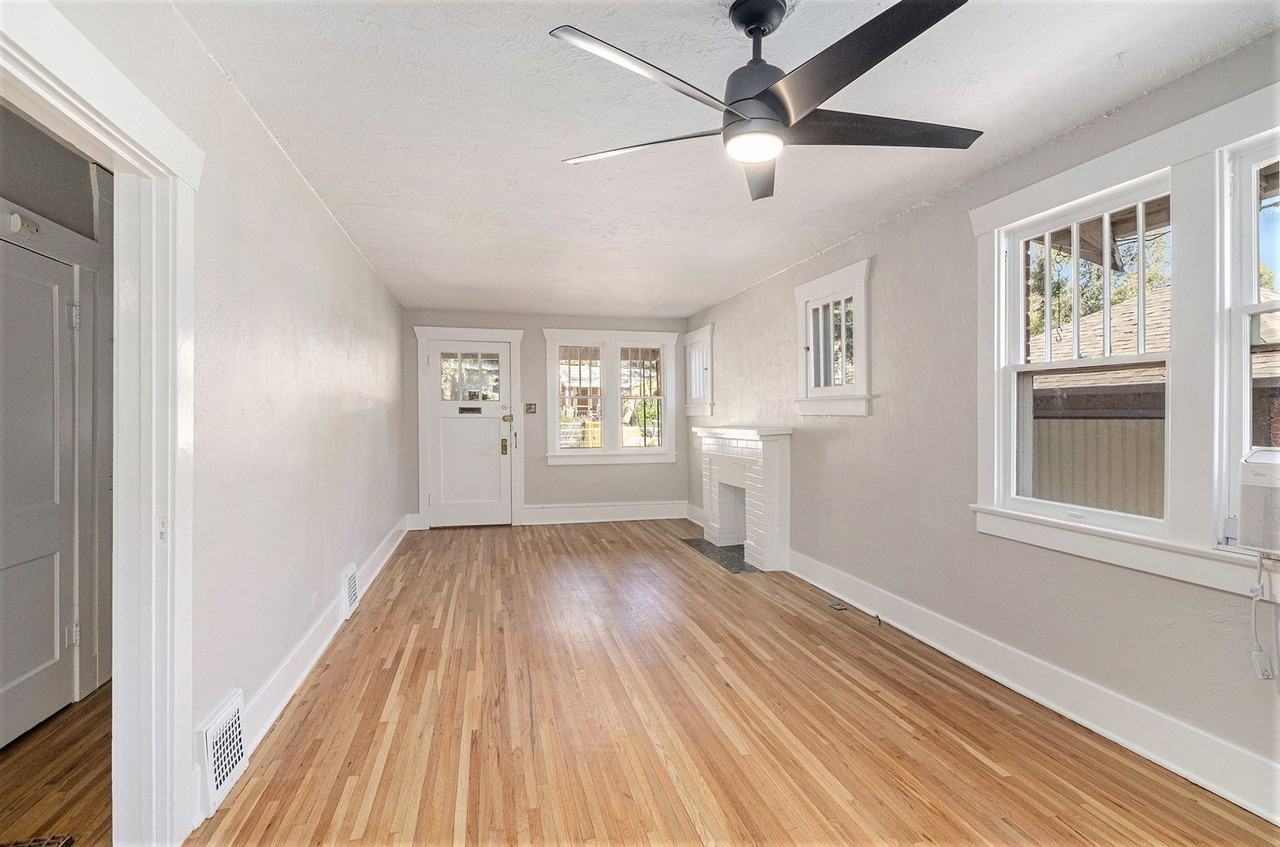 4338 Batavia Pl - Photo 5 of 30