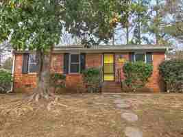 featured image of 2600 Glenbrook Dr