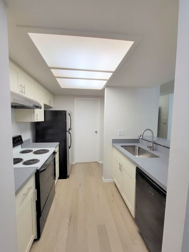 14404 Ne 31st St #K106 - Photo 5 of 11