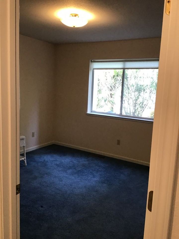 18862 Meadowlark Ct - Photo 6 of 11