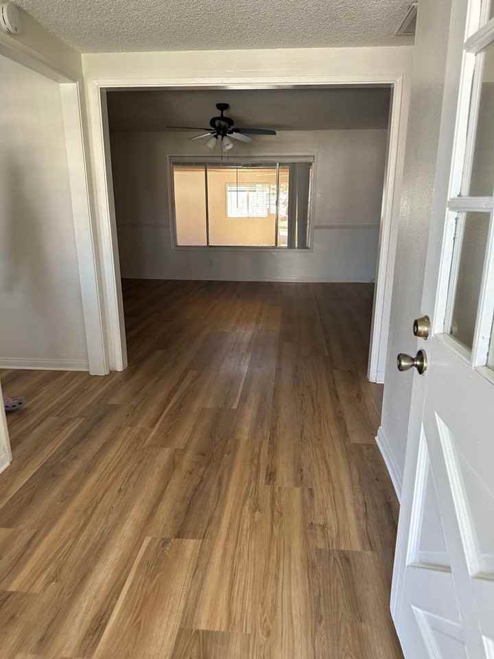 2462 Grove Ave - Photo 5 of 18