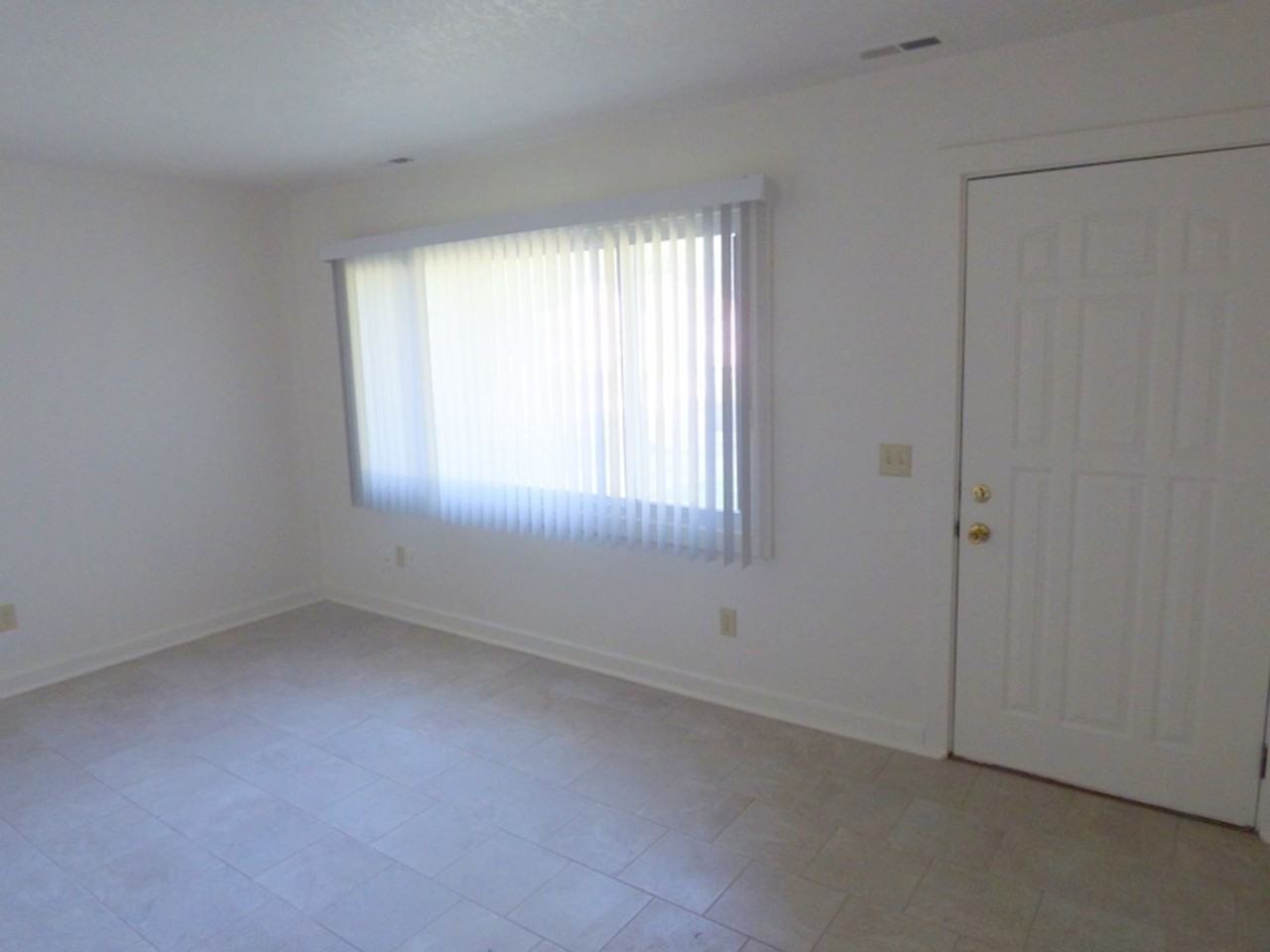 4601 Holton Ave - Photo 3 of 19