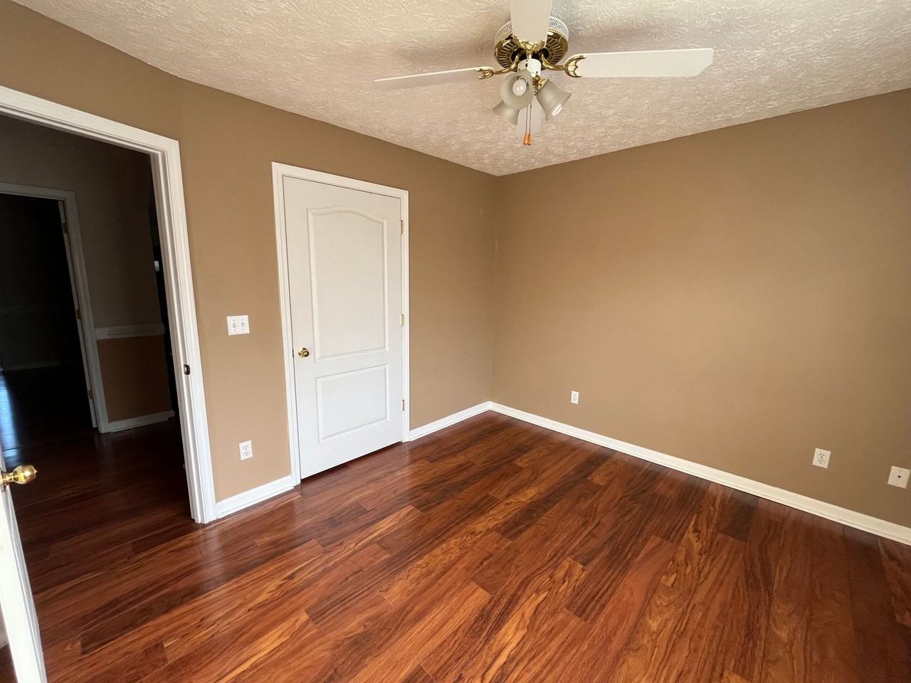 124 Erwin Hill Rd Se - Photo 7 of 14