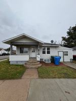 featured image of 1257 E Fremont St