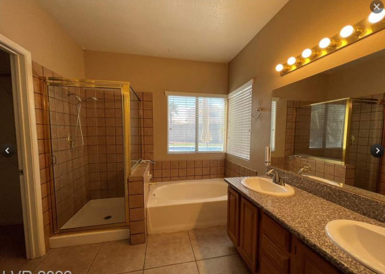 1332 Royal Creek Ct - Photo 3 of 13