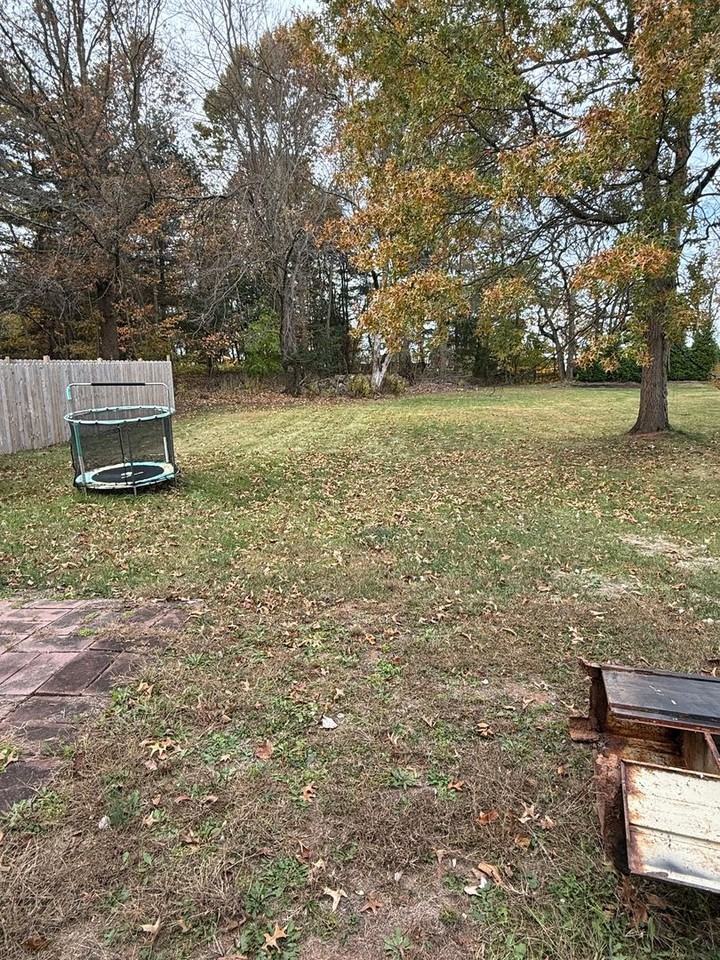 105 Oak St #01 - Photo 3 of 17