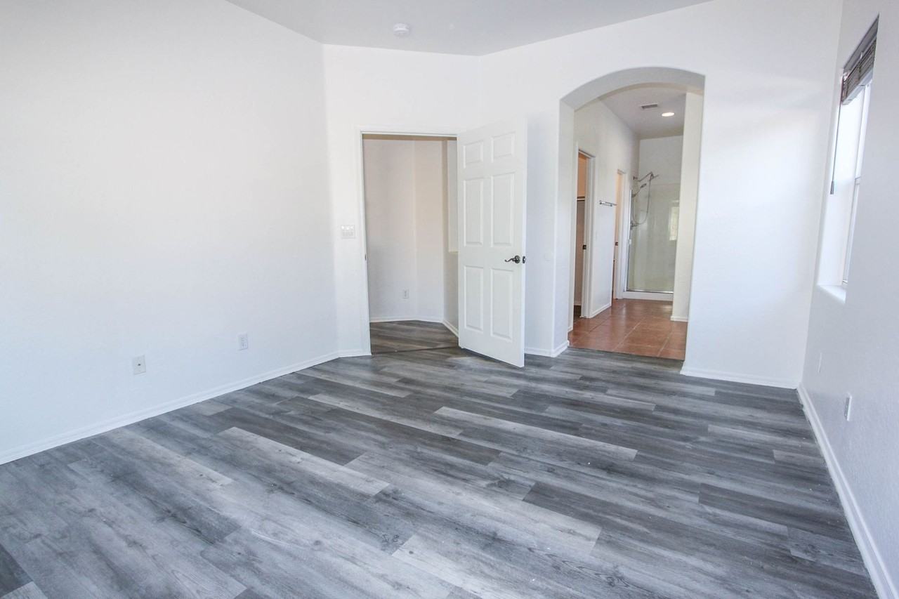 12854 E Moreno St - Photo 7 of 20