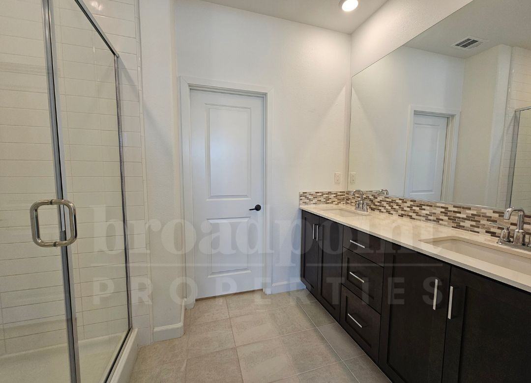 1240 Sunrise Vw #103 - Photo 4 of 21