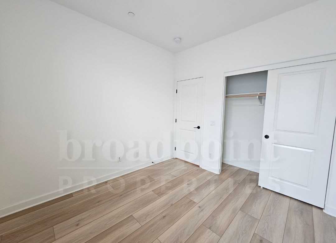 1240 Sunrise Vw #103 - Photo 6 of 21