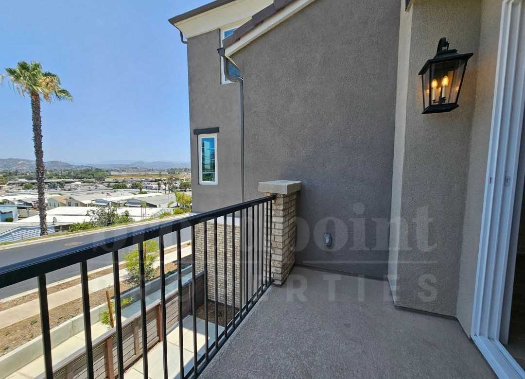 1240 Sunrise Vw #103 - Photo 5 of 21