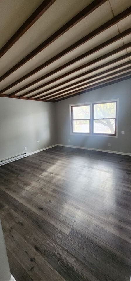 18704 Peak Road - Photo 2 of 9