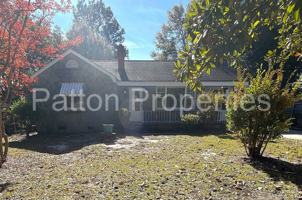 featured image of 1615 Decree Ave