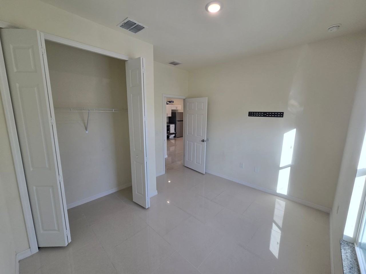 2514 31st St Sw - Photo 5 of 13