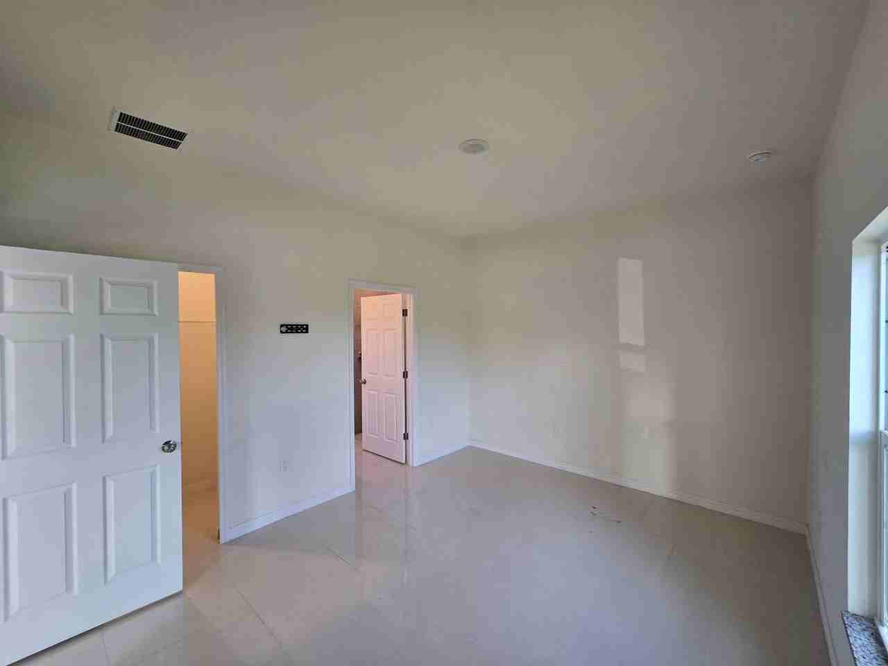2514 31st St Sw - Photo 7 of 13