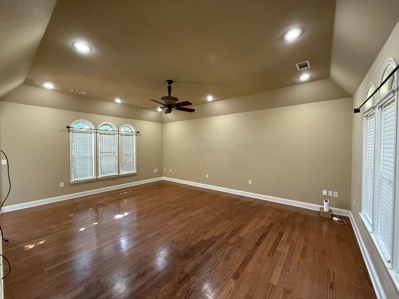 2520 Granite Pointe - Photo 3 of 20