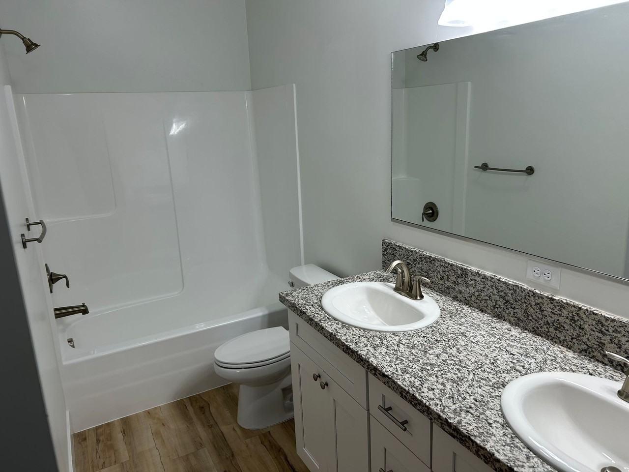 Old Farm Townhomes - Photo 4 of 10