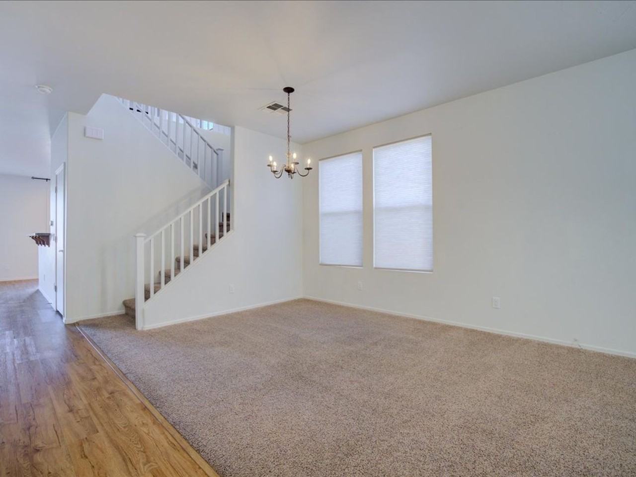 4983 East Chickweed Drive - Photo 4 of 31