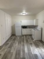 featured image of 401 N 5th St