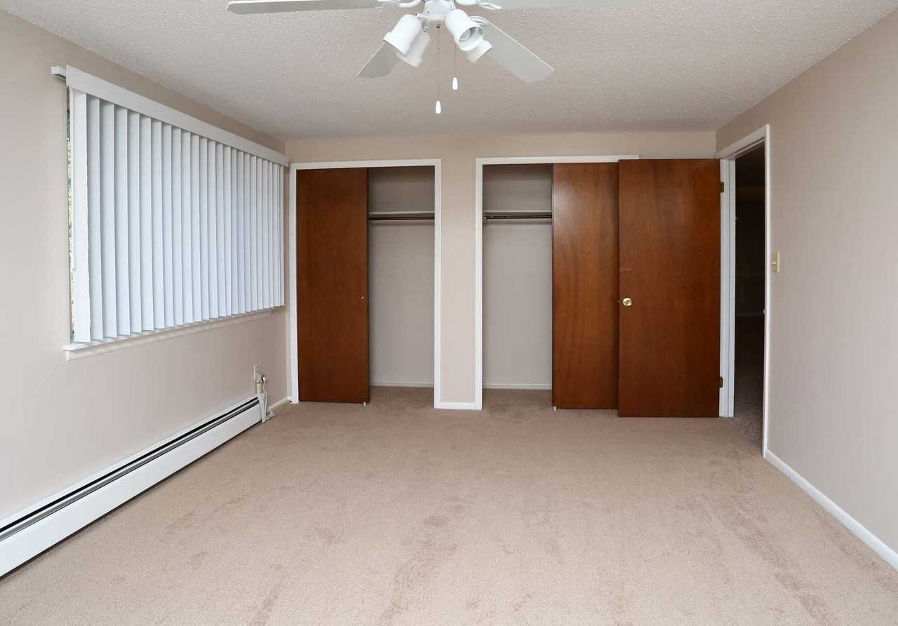 A CHARMING COMMUNITY OF 1 AND 2 - Photo 5 of 23