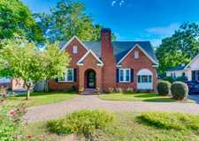 3214 Devereaux Rd - Photo 1 of 1
