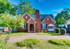 3214 Devereaux Rd - Photo 1 of 1