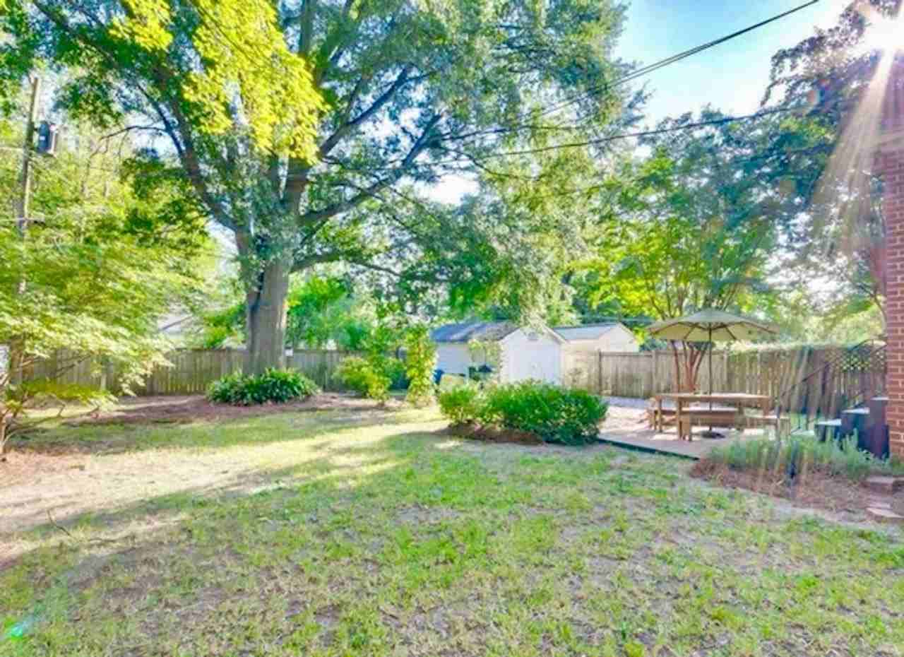 3214 Devereaux Rd - Photo 3 of 27