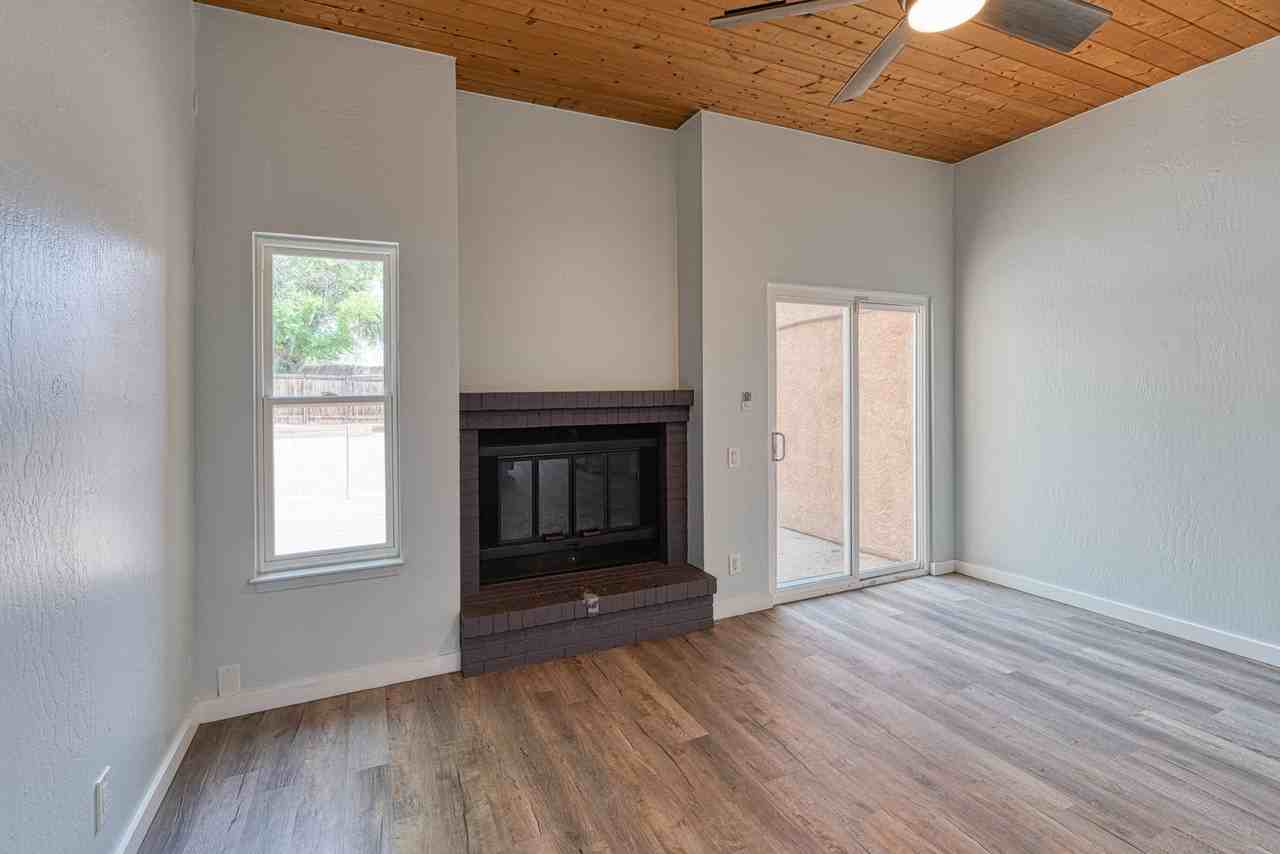 5459 6th St Nw - Photo 7 of 20