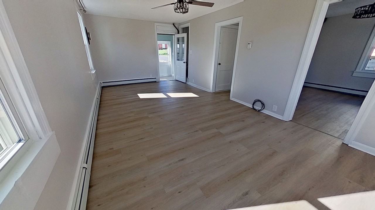 44 High St - Photo 4 of 14